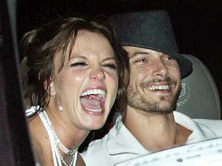 WEEK IN REVIEW: Britney and Kevin Marry