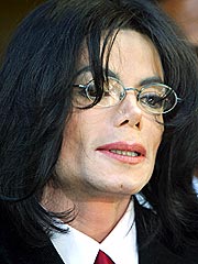 Judge Won't Reduce Jackson's $3 Mil Bail