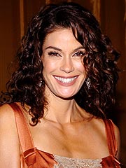 Teri Hatcher's Hair-Raising Ad Campaign