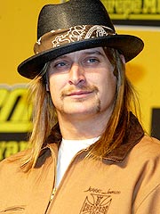 Kid Rock Helps Teen Golfers Replace Stolen Clubs