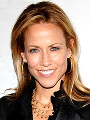 Sheryl Crow Has Cancer Surgery