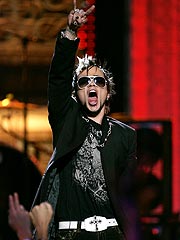 Lukas Rossi Wins Rock Star: Supernova