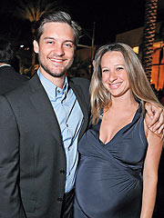 A-List Baby Shower for Tobey Maguire, Fiancée