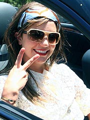 Backup Dancer: Britney Spears's Buzz Cut Looks Great | Britney Spears