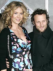 Jenna Elfman Welcomes a Baby Boy