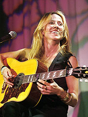 Inside Sheryl Crow's 'Stop Global Warming' Tour