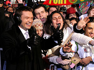 TV Roundup: Seacrest In for New Year’s Rockin’ Eve