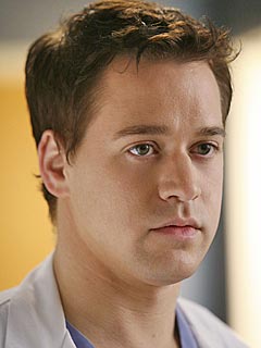 T.R. Knight Says Leaving Grey’s Was a Tough Decision