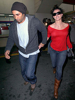 Britney Pap-Happy with Her New Guy