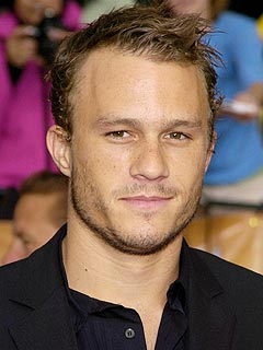 http://img2-1.timeinc.net/people/i/2008/news/080204/heath_ledger13.jpg