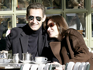 Carla Sarkozy Hot