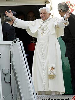 Pope Benedict XVI to U.N.: Protect Human Rights