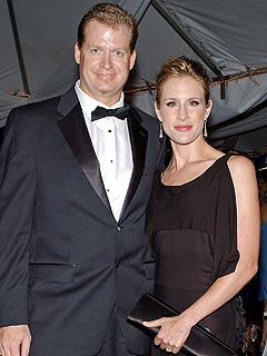 Dixie Chick Emily Robison Divorced
