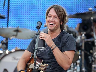 Keith Urban: Being Mr. Mom Is 'Beautiful'