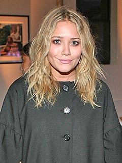 Mary-Kate Rocks Out at Rooftop Bash