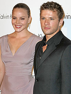 Abbie Cornish Discusses Early Romance with Ryan Phillippe