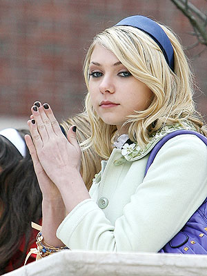 Gossip Girl Countdown: 9 Days to Go! Taylor Momsen Gets Back to Work
