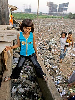 Slumdog Star Writes Memoir – at 9