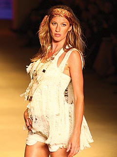 Gisele Bündchen Is Pregnant