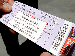 PHOTO: A Ticket to the Star-Studded Memorial