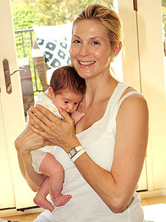Kelly Rutherford and Ex Reach Truce in Custody Battle