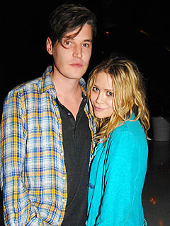 Couples Watch: Mary-Kate Olsen & Nate Lowman, Ashley Tisdale & Her Man