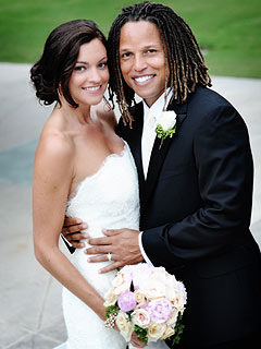 L.A. Galaxy Soccer Star Cobi Jones Weds