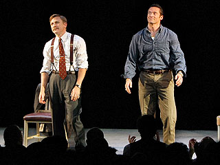 Hugh Jackman, Daniel Craig Get Raves for Handling Cell-Phone User