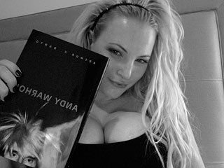 Meghan McCain's Racy Twitter Pic Scandal