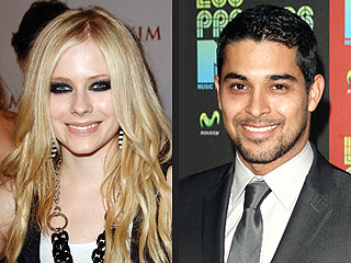 BUZZ: Avril Lavigne and Wilmer Valderrama More Than Friends?