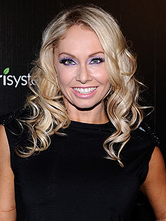 Dancing's Kym Johnson Raves About Holidays in N.Y.C.