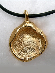Paws on a Pendant? Too Cute!