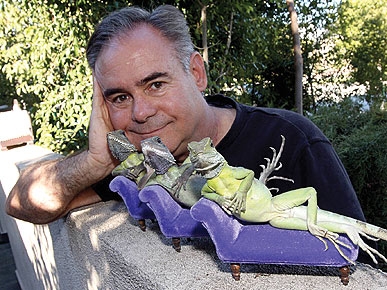 Henry Lizardlover Calls His Camera-Ready Lizards a 'Chick Magnet'