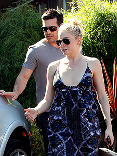 Couples Watch: LeAnn & Eddie's Flirty Lunch Date
