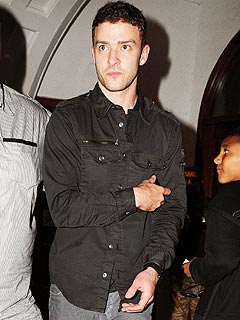 Justin Timberlake Gets 'Social' at N.Y. Rooftop Bash