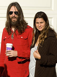 Black Crowes Singer Chris Robinson Welcomes a Daughter