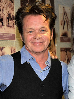 http://img2-1.timeinc.net/people/i/2010/news/100301/john-mellencamp-240.jpg