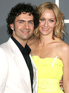 Dweezil Zappa's Wife Files for Divorce