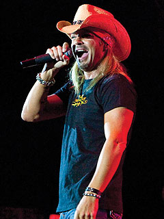 Rocker Feud! Tommy Lee, Bret Michaels Face Off Over Tour