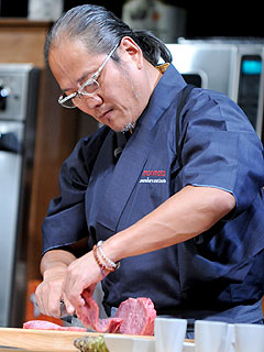 Masaharu Morimoto Recovers from Surgery on Broken Wrist