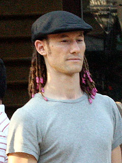 Joseph Gordon-Levitt's Brother Dies at Age 36
