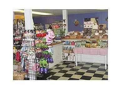 Treats to Try: 15% Off Orders from Grateful Dog Bakery