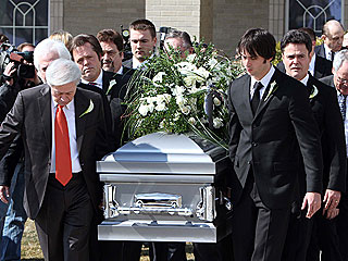 Marie Osmond Joins in Solemn Final Hymn for Her Son