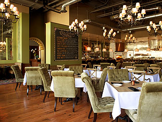 Redbury Hotel | Cleo