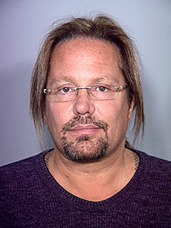 Vince Neil Goes to Jail