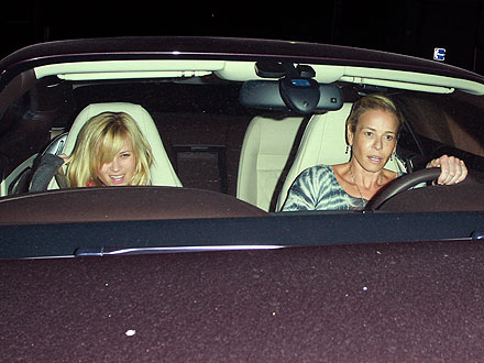 Reese Witherspoon, Chelsea Handler Have Dinner in L.A.