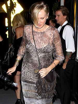Kimberly Stewart Pregnant Photos
