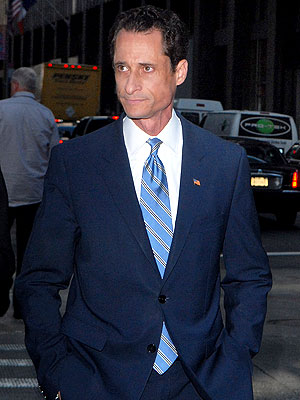 Anthony Weiner to Seek Treatment to Become a 'Better Husband'