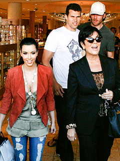 Kris Jenner: Kim Kardashian Didn't Make Money Off Wedding | Kim Kardashian, Kris Humphries
