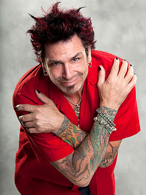 Evel Dick Leaves Big Brother House
